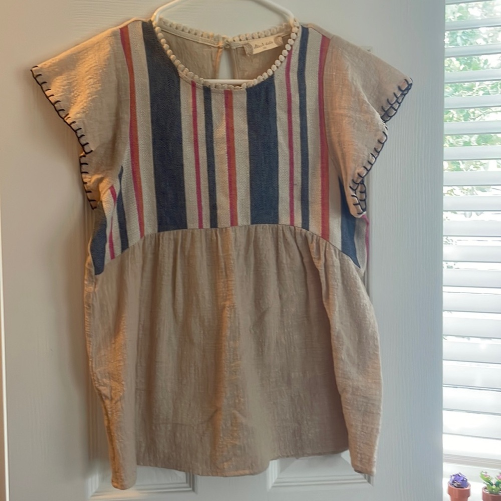 Altar’s State XS top